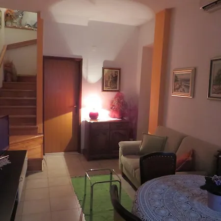 Malenko דירה שיבניק